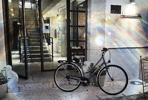 Fachada del Hotel La Serena