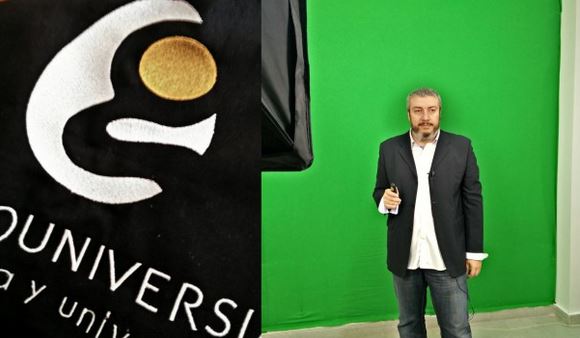 Delantal y grabación con croma de uno de los módulos de vídeo-formación online.